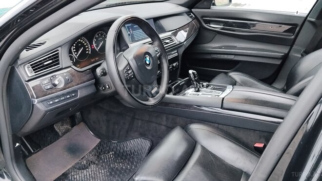 BMW 750 2010, 236,100 km - 4.4 l - Bakı