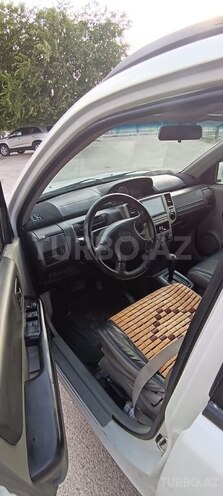 Nissan X-Trail-11
