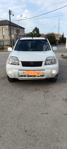 Nissan X-Trail-1