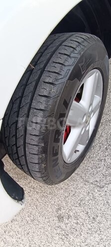 Nissan X-Trail-12