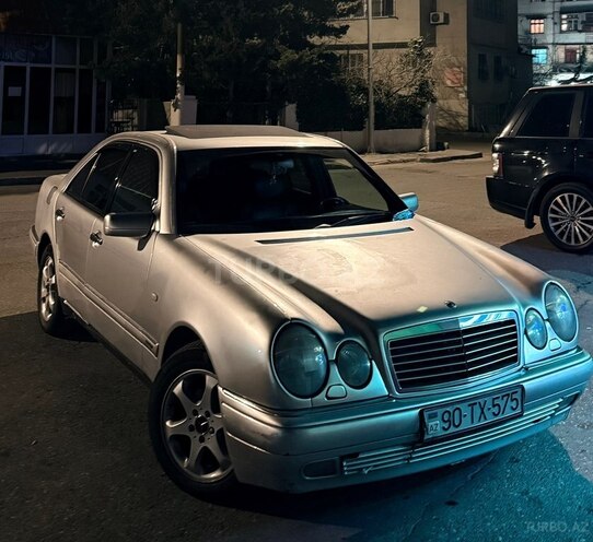 Mercedes E 280 1997, 335,000 km - 2.8 l - Bakı
