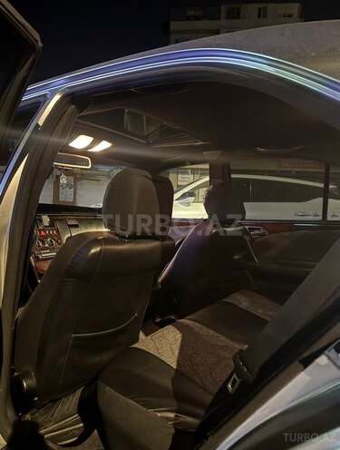 Mercedes E 280 1997, 335,000 km - 2.8 l - Bakı