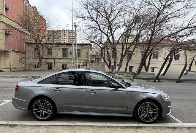 Audi A6 2018, 61,000 km - 2.0 л - Bakı