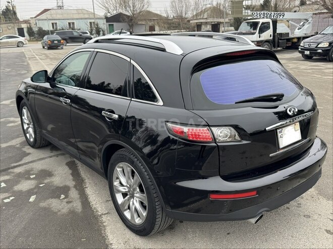Infiniti FX35-5