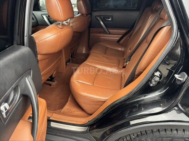 Infiniti FX35-19