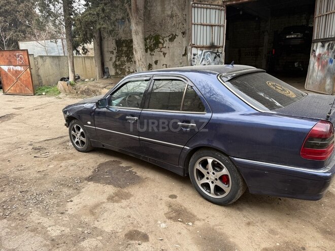 Mercedes C 240 1997, 240,000 km - 2.4 l - Bakı