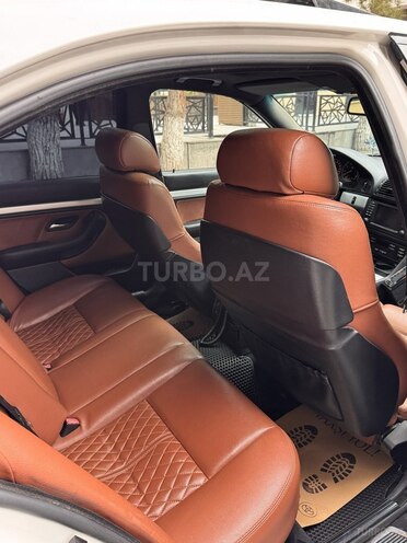 BMW 530 2002, 260,000 km - 3.0 l - Sumqayıt