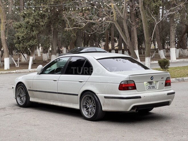 BMW 530 2002, 260,000 km - 3.0 l - Sumqayıt