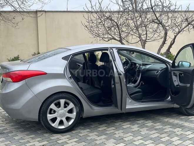Hyundai Elantra 2011, 187,000 km - 1.8 l - Bakı