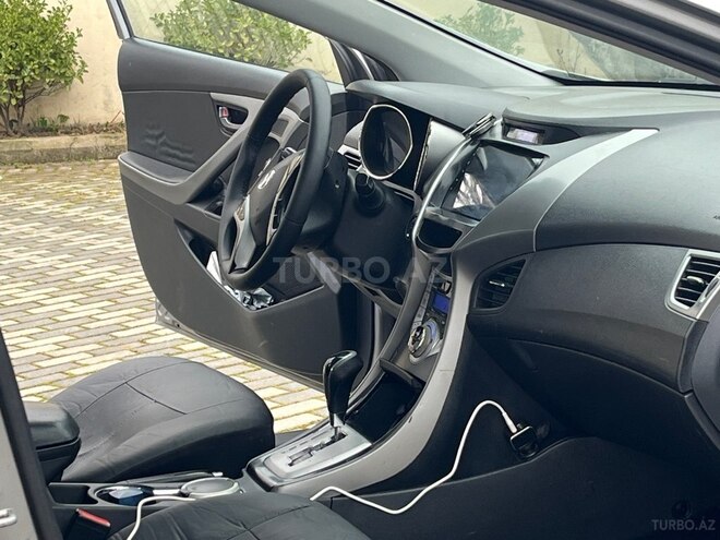 Hyundai Elantra 2011, 187,000 km - 1.8 l - Bakı