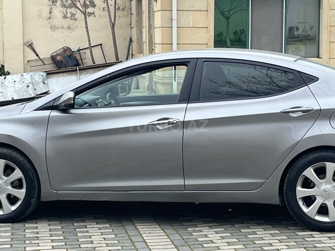 Hyundai Elantra 2011, 187,000 km - 1.8 l - Bakı