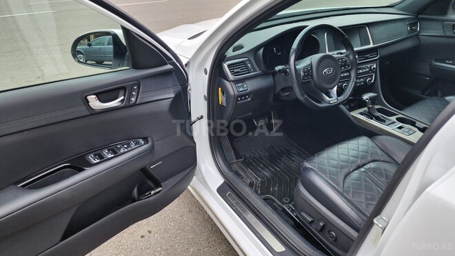 Kia Optima-14