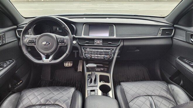 Kia Optima-13