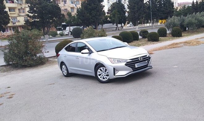 Hyundai Elantra 2019, 54,213 km - 2.0 l - Sumqayıt