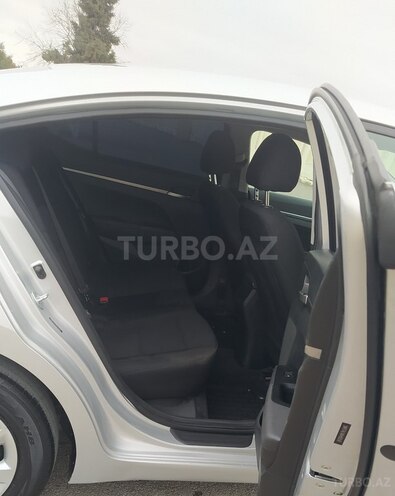 Hyundai Elantra 2019, 54,213 km - 2.0 l - Sumqayıt