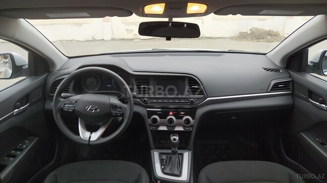 Hyundai Elantra 2019, 54,213 km - 2.0 l - Sumqayıt