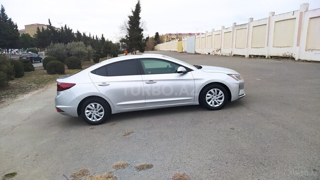 Hyundai Elantra 2019, 54,213 km - 2.0 l - Sumqayıt