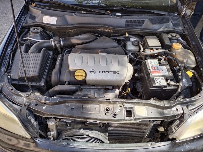 Opel Astra-13