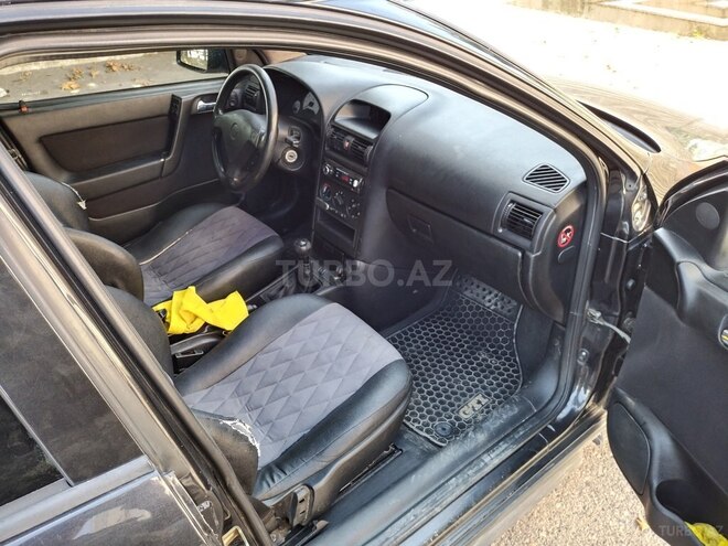 Opel Astra-6