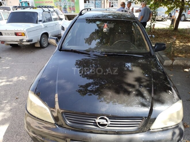 Opel Astra-1