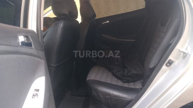 Hyundai Accent 2011, 227,200 km - 1.6 л - Bakı