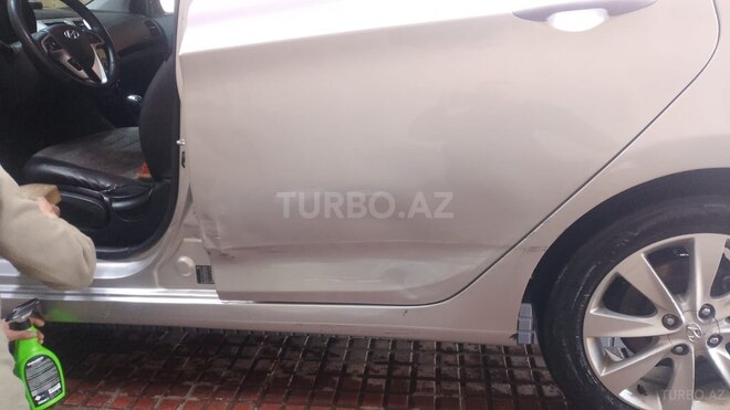 Hyundai Accent 2011, 227,200 km - 1.6 л - Bakı
