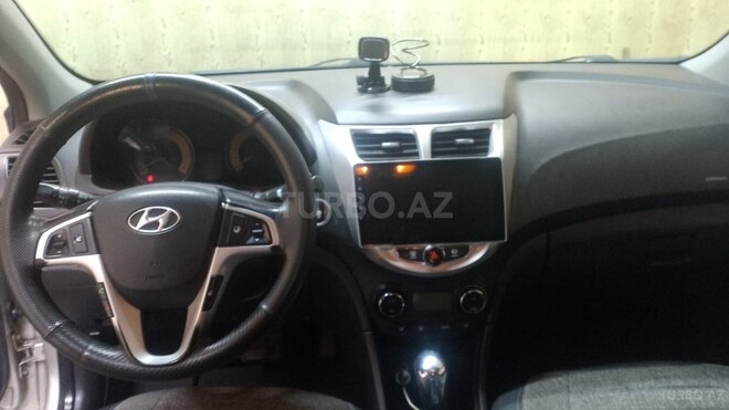 Hyundai Accent 2011, 227,200 km - 1.6 л - Bakı