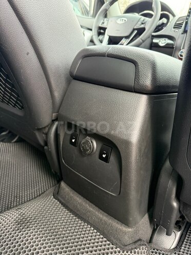 Kia Sorento 2010, 296,000 km - 2.0 l - Qəbələ