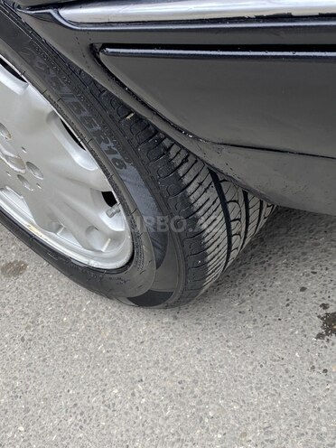 Mercedes E 280 1997, 245,450 km - 2.8 l - Bakı