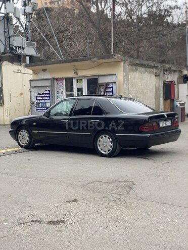 Mercedes E 280 1997, 245,450 km - 2.8 l - Bakı