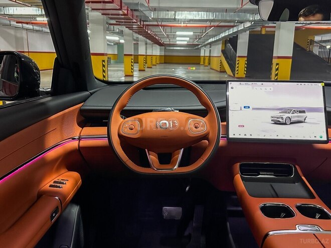 Changan Qiyuan Q07-30