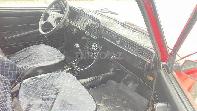 LADA (VAZ) 2107 2005, 131,313 km - 1.6 l - Salyan