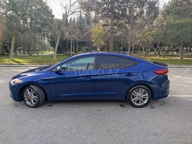 Hyundai Elantra 2016, 111,045 km - 2.0 л - Bakı