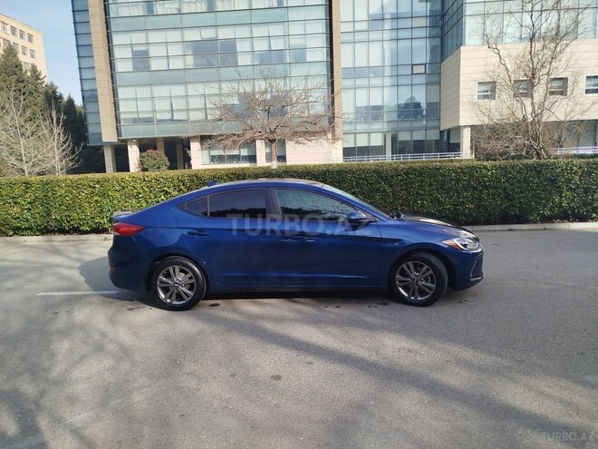 Hyundai Elantra 2016, 111,045 km - 2.0 л - Bakı