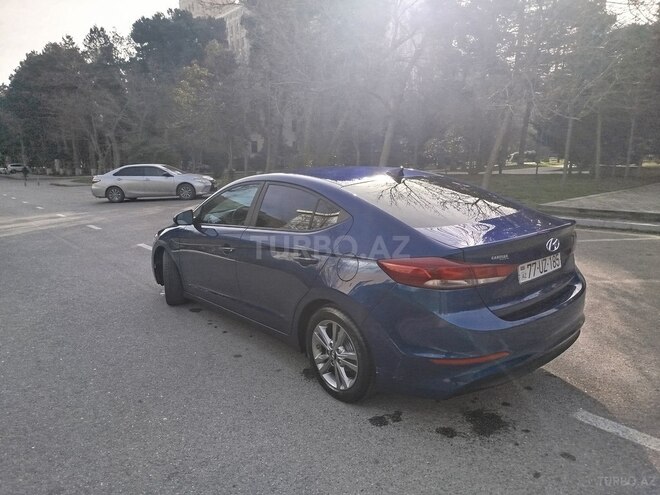 Hyundai Elantra 2016, 111,045 km - 2.0 л - Bakı