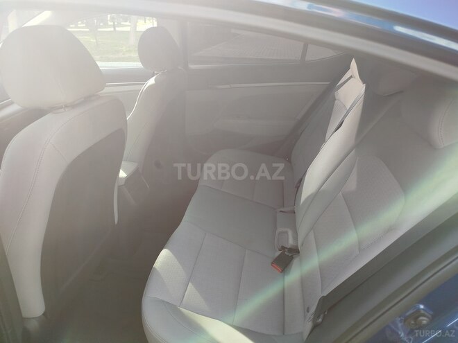 Hyundai Elantra 2016, 111,045 km - 2.0 л - Bakı