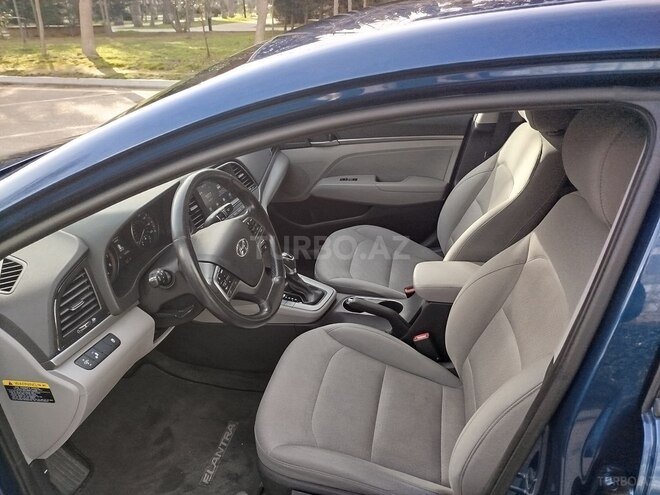 Hyundai Elantra 2016, 111,045 km - 2.0 л - Bakı