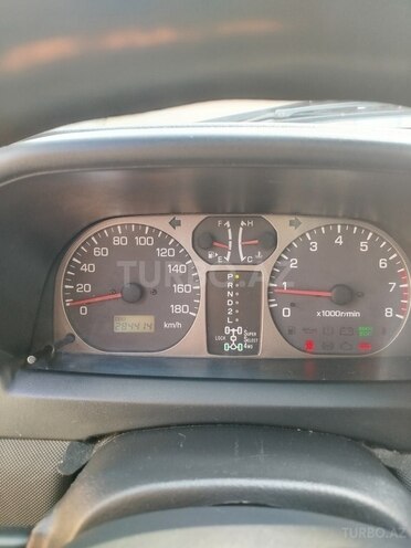 Mitsubishi Pajero io 2000, 300,000 km - 2.0 l - Neftçala