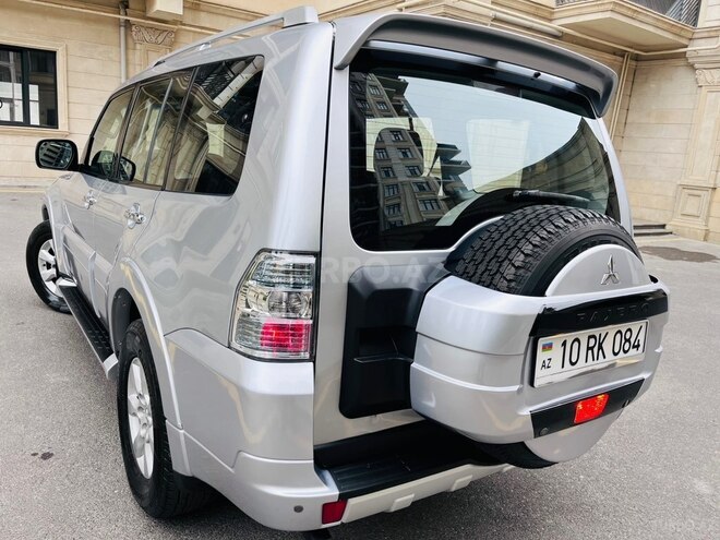 Mitsubishi Pajero 2012, 102,000 km - 3.5 л - Bakı