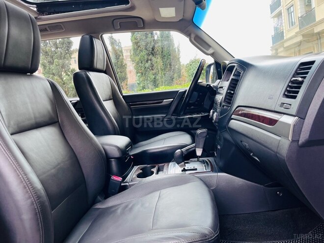 Mitsubishi Pajero 2012, 102,000 km - 3.5 л - Bakı