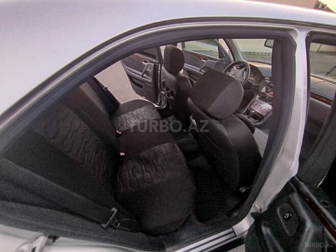 Mercedes E 240 1999, 281,963 km - 2.4 л - Gəncə