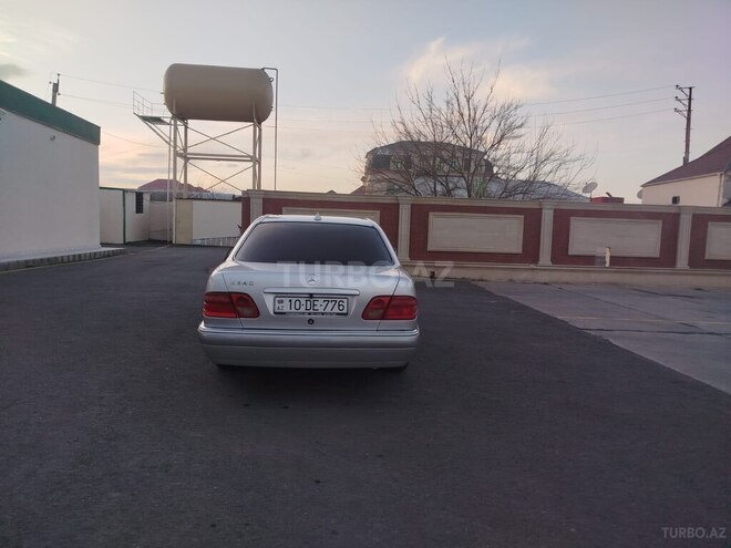 Mercedes E 240 1999, 281,963 km - 2.4 л - Gəncə
