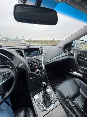 Hyundai Grandeur 2015, 217,215 km - 2.2 л - Bakı