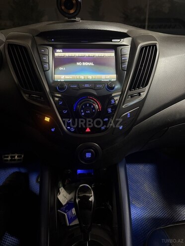 Hyundai Veloster 2012, 283,245 km - 1.6 l - Bakı