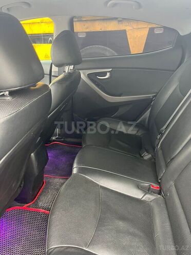 Hyundai Elantra 2015, 195,000 km - 1.8 л - Bakı