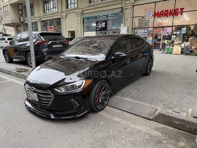 Hyundai Elantra 2018, 127,000 km - 2.0 л - Bakı