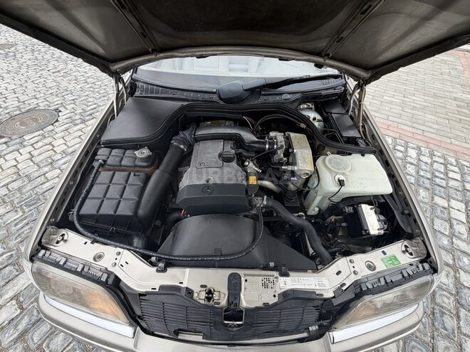 Mercedes C 200 1996, 207,000 km - 2.0 л - Bakı