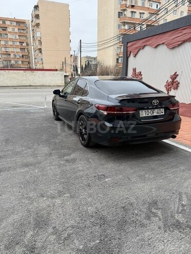 Toyota Camry-6