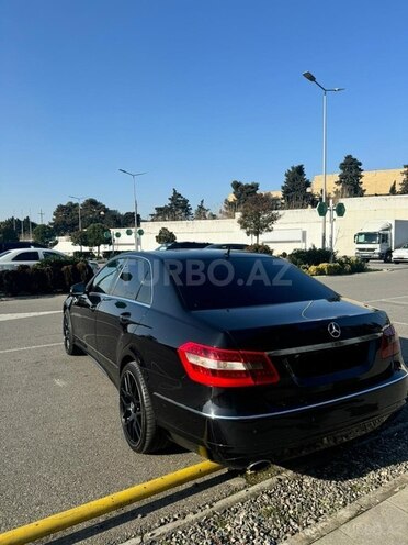 Mercedes E 200 2010, 272,000 km - 1.8 л - Bakı