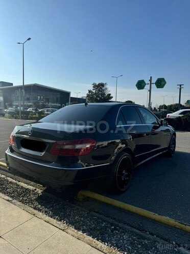 Mercedes E 200 2010, 272,000 km - 1.8 л - Bakı